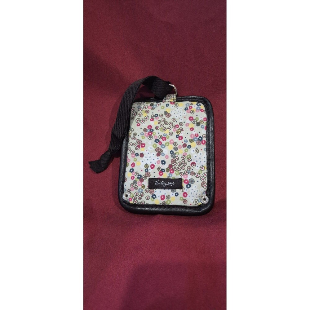 Thirty One Snap Hanging Luggage Tag Pattern FREE SPIRIT DITSY #295C EUC